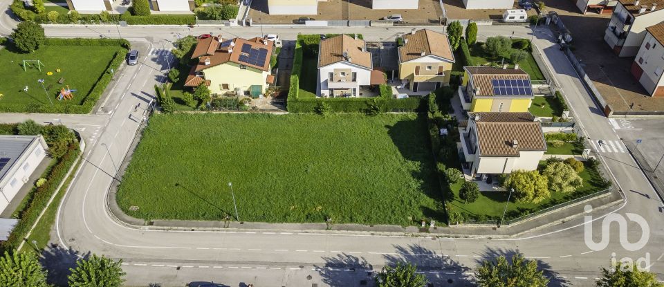 Casa indipendente 7 locali di 220 m² in Dueville (36031)