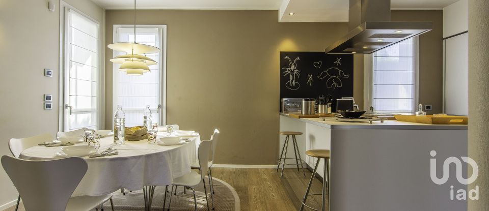 Casa indipendente 7 locali di 220 m² in Dueville (36031)