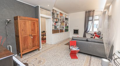 Appartamento 15 locali di 288 m² a Genova (16122)