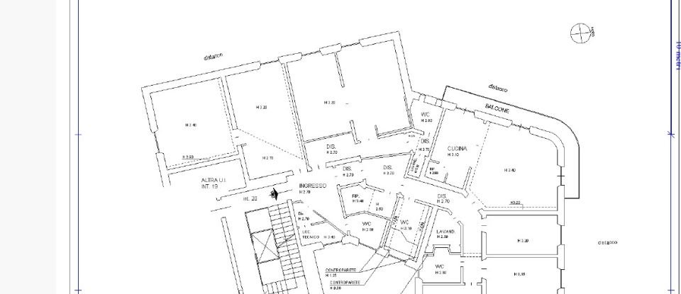 Apartment 15 rooms of 288 m² in Genova (16122)