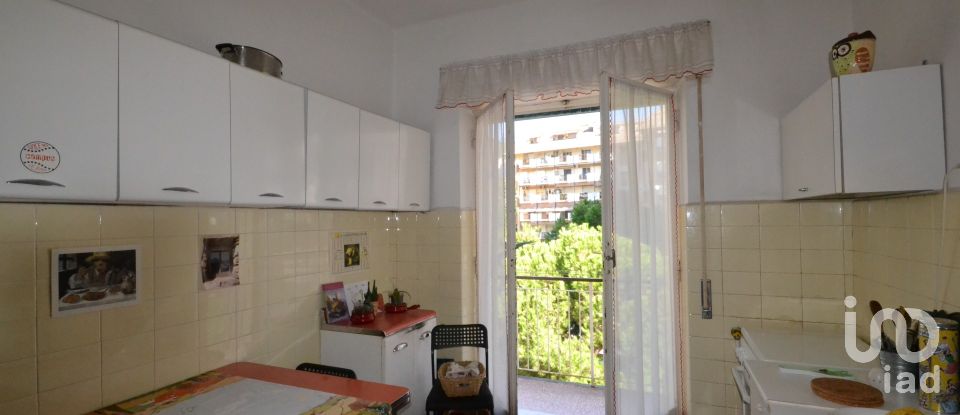 Appartamento 5 locali di 120 m² a Genova (16156)