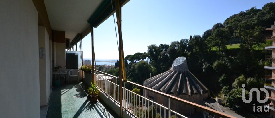 Appartamento 5 locali di 120 m² a Genova (16156)