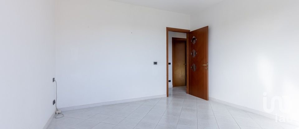 Appartamento 5 locali di 95 m² a Collesalvetti (57014)