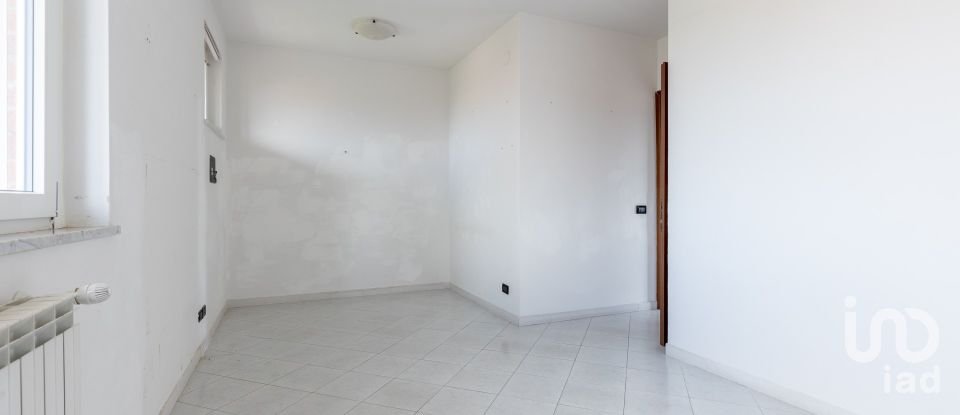 Appartamento 5 locali di 95 m² a Collesalvetti (57014)