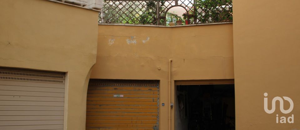 Parking of 26 m² in Roma (00122)