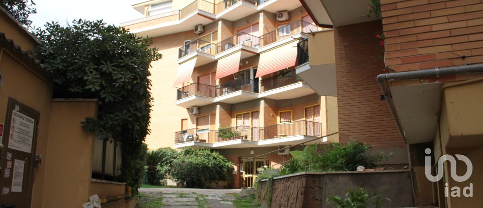 Parking of 26 m² in Roma (00122)