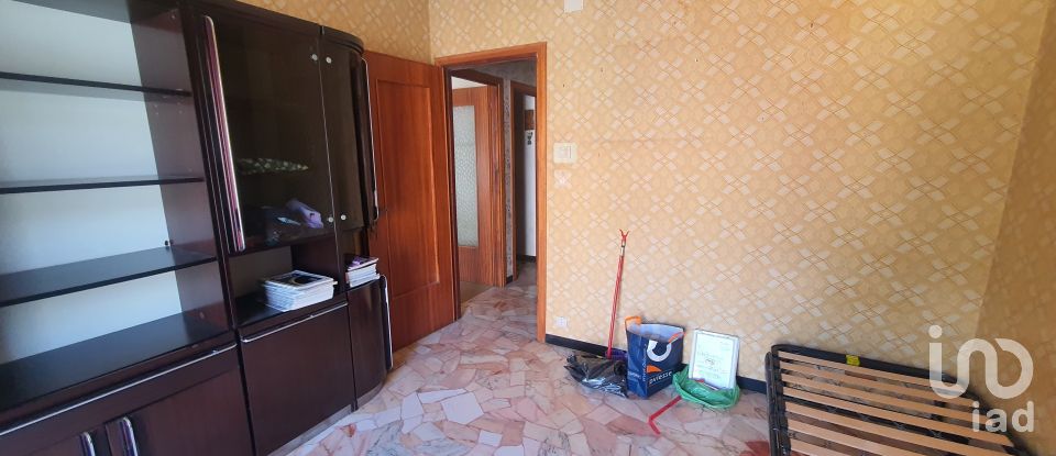 Appartamento 5 locali di 78 m² a Genova (16164)