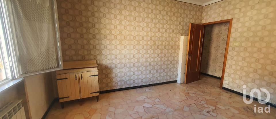 Appartamento 5 locali di 78 m² a Genova (16164)