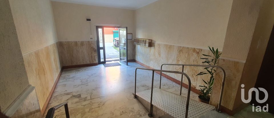 Appartamento 5 locali di 78 m² a Genova (16164)