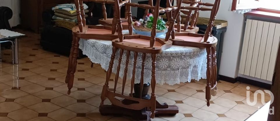 Casa indipendente / Villa 8 locali di 192 m² in Lomagna (23871)