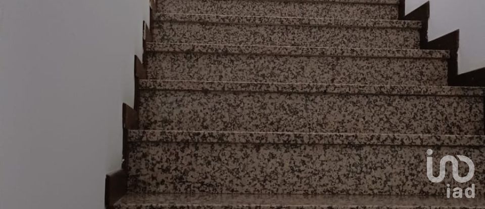 Casa indipendente / Villa 8 locali di 192 m² in Lomagna (23871)