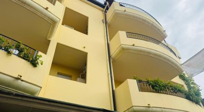 Appartamento 5 locali di 99 m² a Tortoreto (64018)