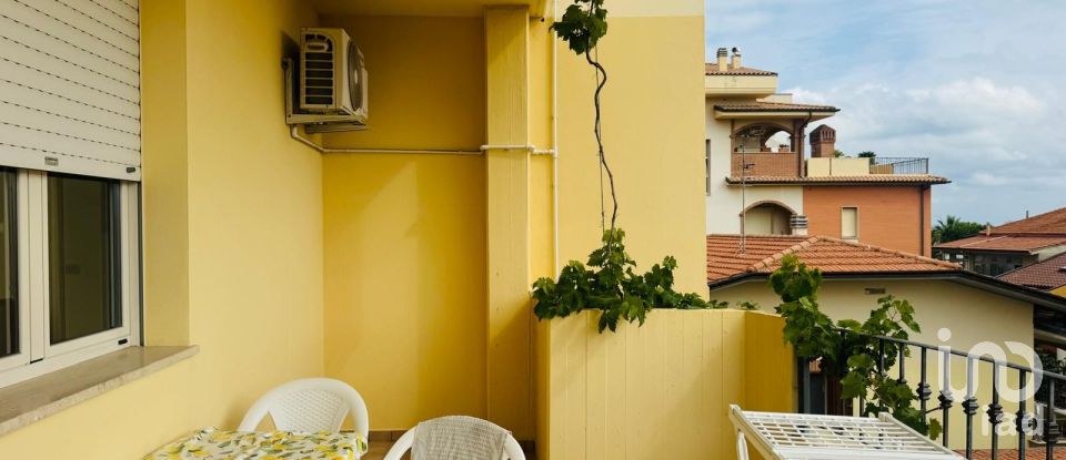 Appartamento 5 locali di 96 m² a Tortoreto (64018)