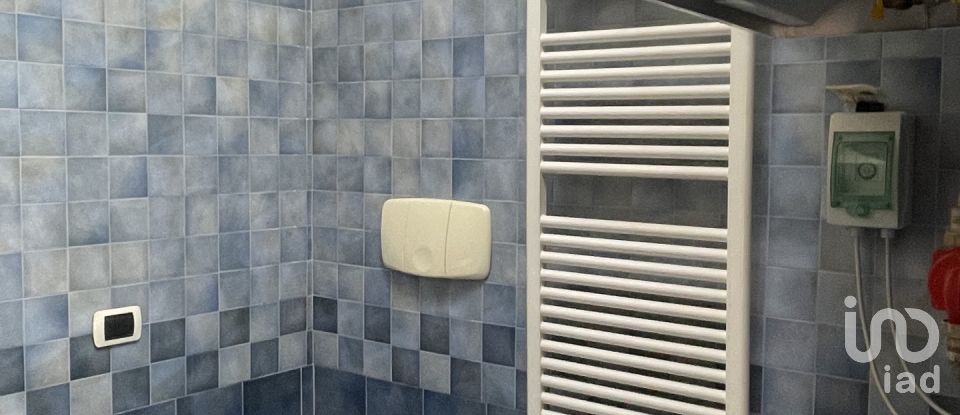 Traditional house 9 rooms of 195 m² in Arezzo (52100)