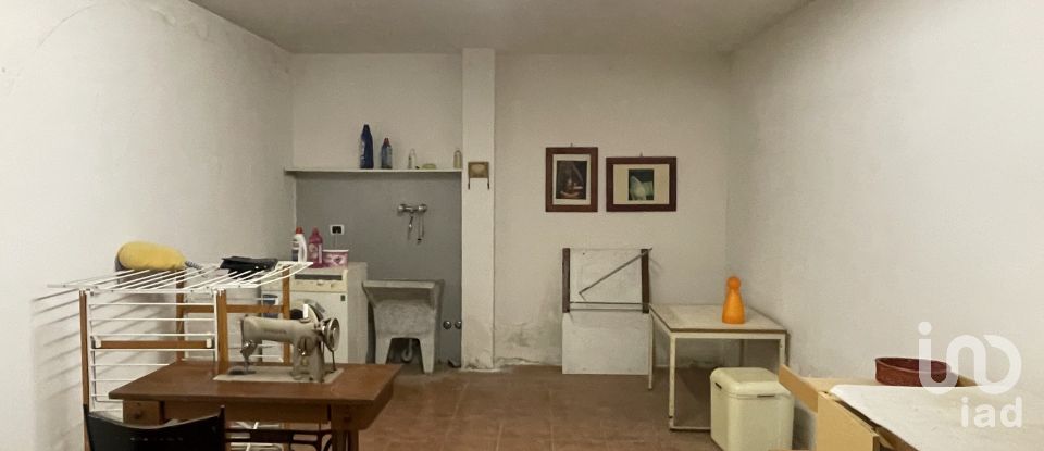 Traditional house 9 rooms of 195 m² in Arezzo (52100)