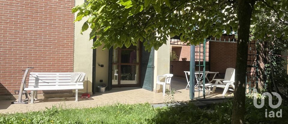 Traditional house 9 rooms of 195 m² in Arezzo (52100)