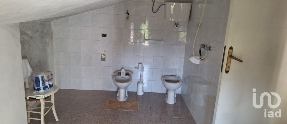 Casa di paese 3 locali di 114 m² in Torricella Sicura (64010)