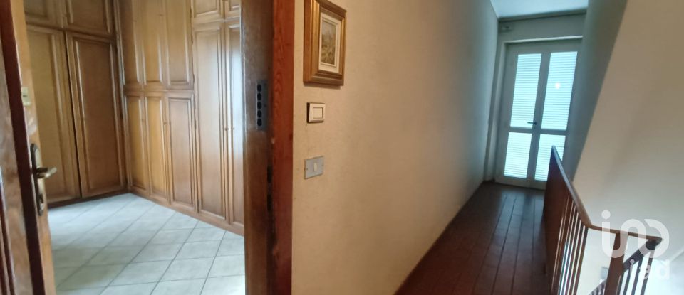 Appartamento 5 locali di 70 m² a Lanzo Torinese (10074)