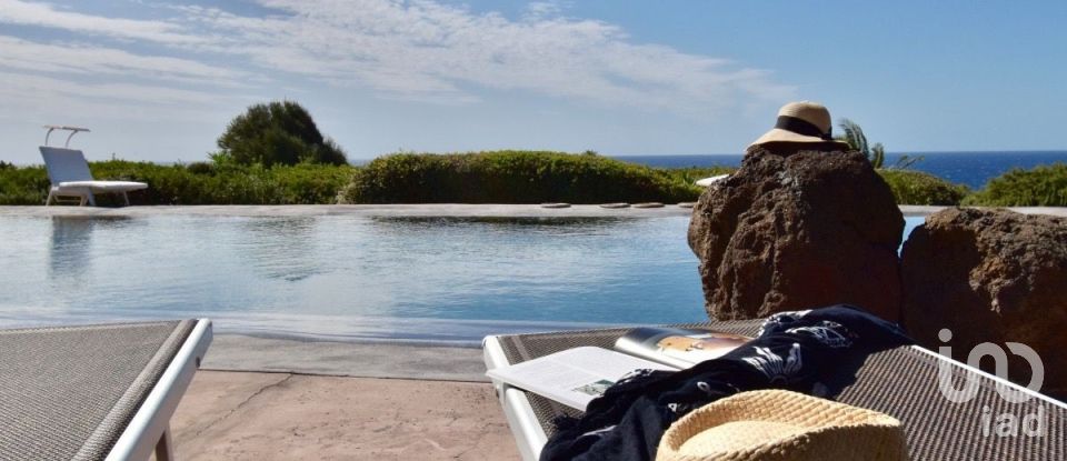 Casale 5 locali di 149 m² in Pantelleria (91017)