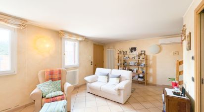 Villa Bifamiliare 6 locali di 170 m² in Villafranca Padovana (35010)