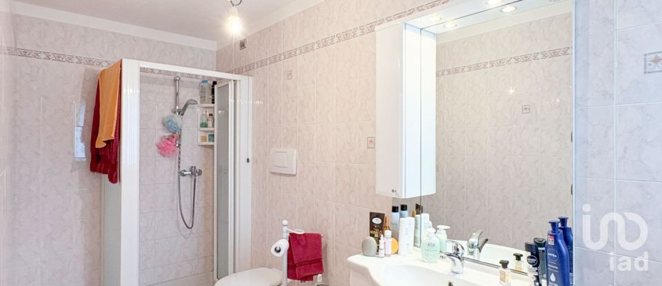 Villa Bifamiliare 6 locali di 170 m² in Villafranca Padovana (35010)