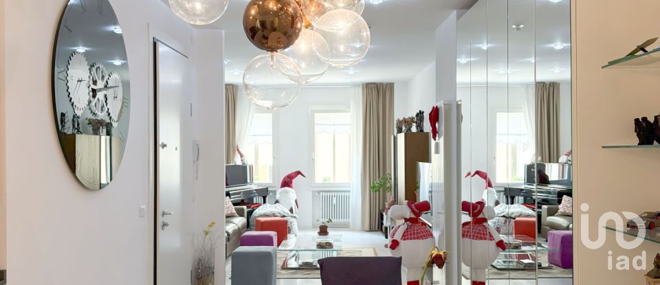 Apartment 6 rooms of 140 m² in Padova (35122)