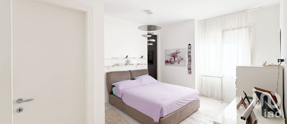 Apartment 6 rooms of 140 m² in Padova (35122)