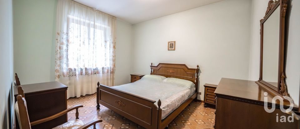 Casa indipendente / Villa 11 locali di 310 m² in Bosco Chiesanuova (37021)