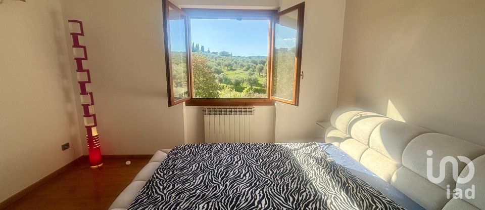 Villa Bifamiliare 13 locali di 289 m² in San Casciano in Val di Pesa (50026)