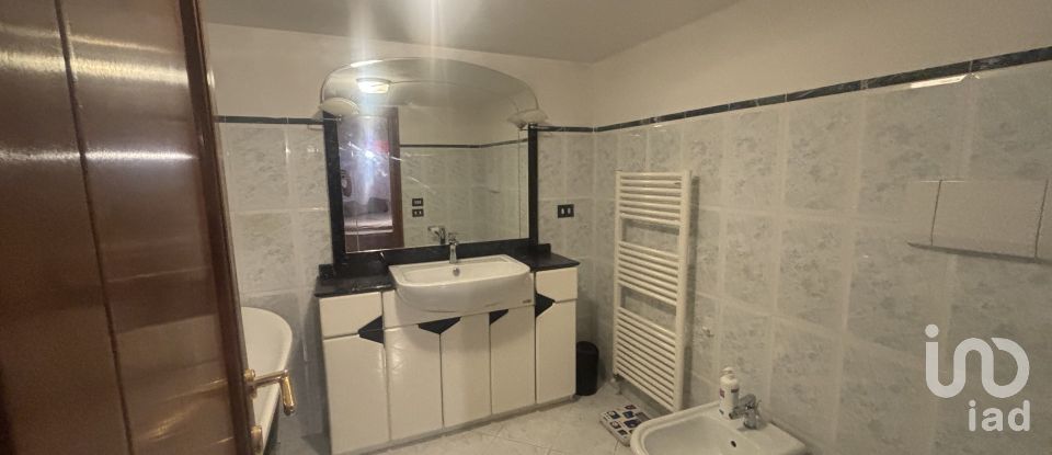 Villa Bifamiliare 13 locali di 289 m² in San Casciano in Val di Pesa (50026)