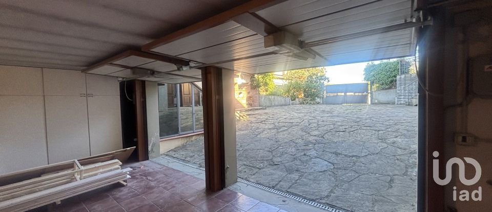 Villa Bifamiliare 13 locali di 289 m² in San Casciano in Val di Pesa (50026)