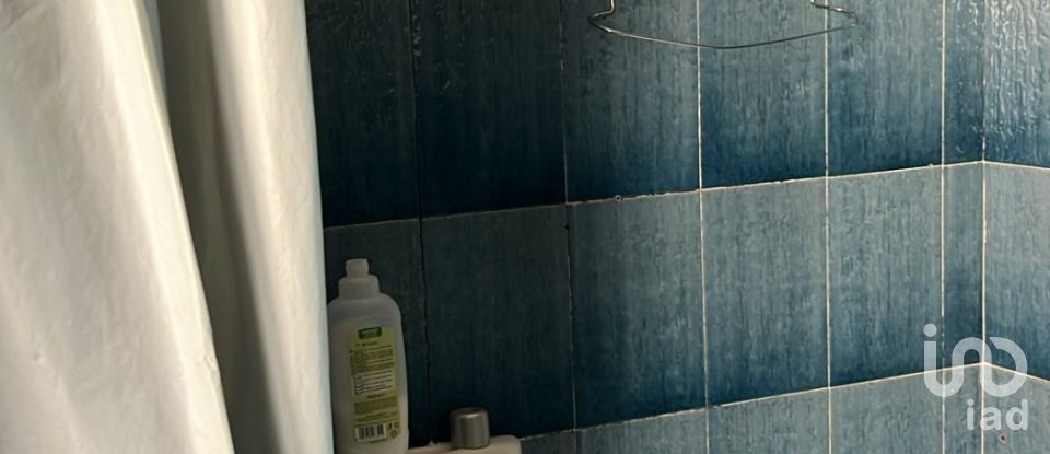 Apartment 5 rooms of 100 m² in Genova (16148)