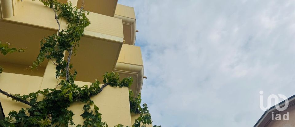 Appartamento 5 locali di 88 m² a Tortoreto (64018)