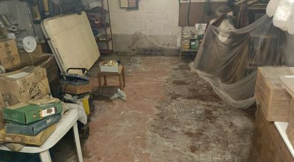 Posto auto di 56 m² in Roma (00179)