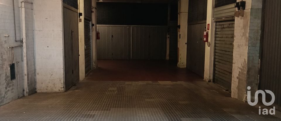 Posto auto di 56 m² in Roma (00179)