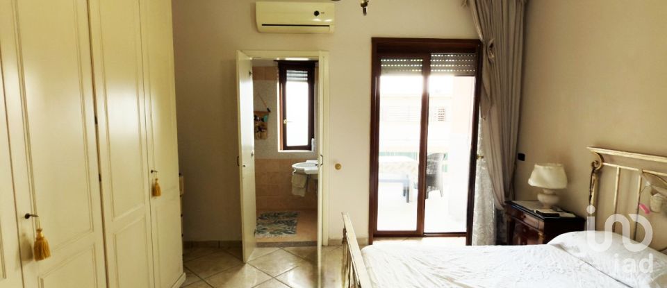 Three-room apartment of 95 m² in Frattamaggiore (80027)