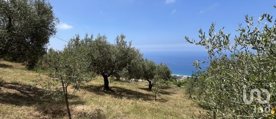 Casa indipendente 0 locali di 100 m² in - (87030)