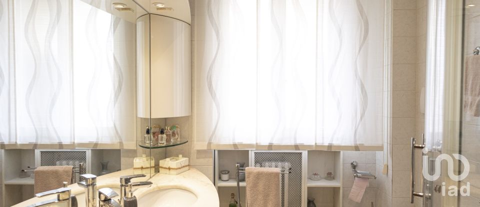 Apartment 5 rooms of 125 m² in Firenze (50127)