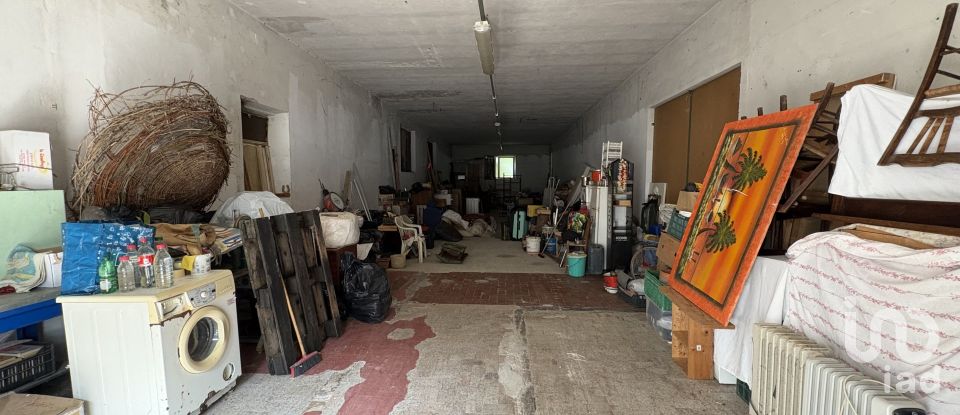 Capannone di 600 m² in Cagli (61043)