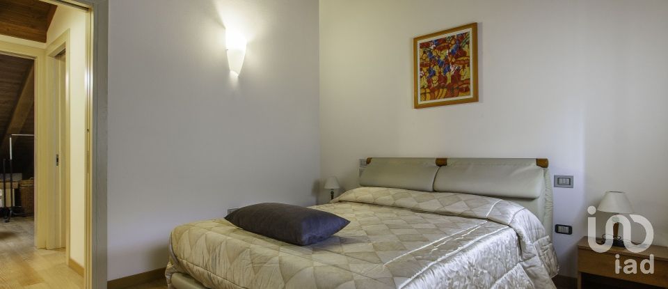 Casale 11 locali di 337 m² in San Giorgio in Bosco (35010)