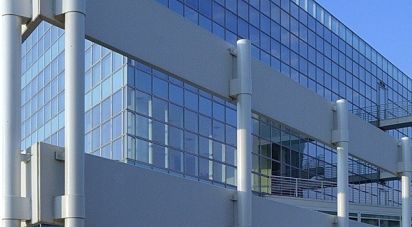 Palazzo / Stabile di 4.100 m² in Curtatone (46010)