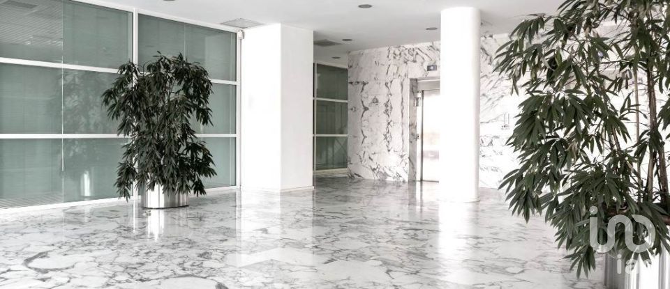 Building of 4,100 m² in Curtatone (46010)