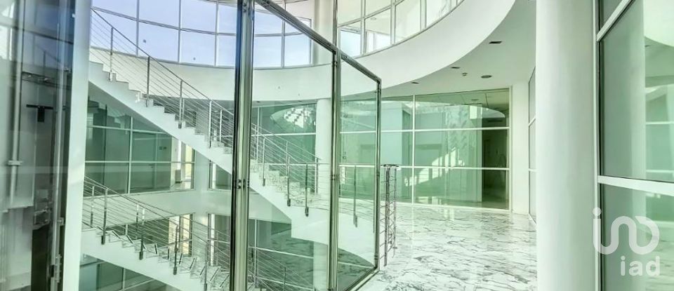 Building of 4,100 m² in Curtatone (46010)