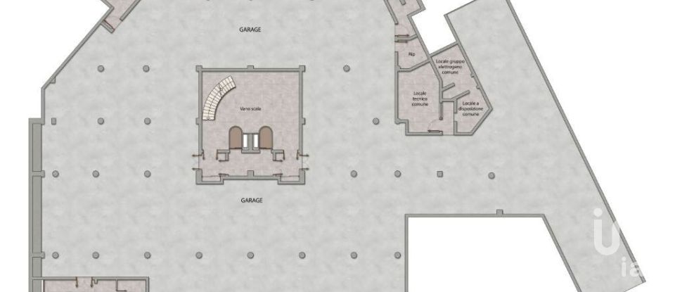 Building of 4,100 m² in Curtatone (46010)