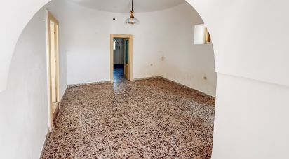 Casale 17 locali di 511 m² in Martina Franca (74015)
