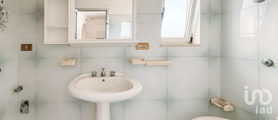 Farm 17 rooms of 511 m² in Martina Franca (74015)