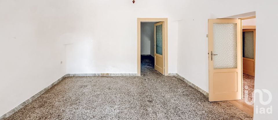 Farm 17 rooms of 511 m² in Martina Franca (74015)