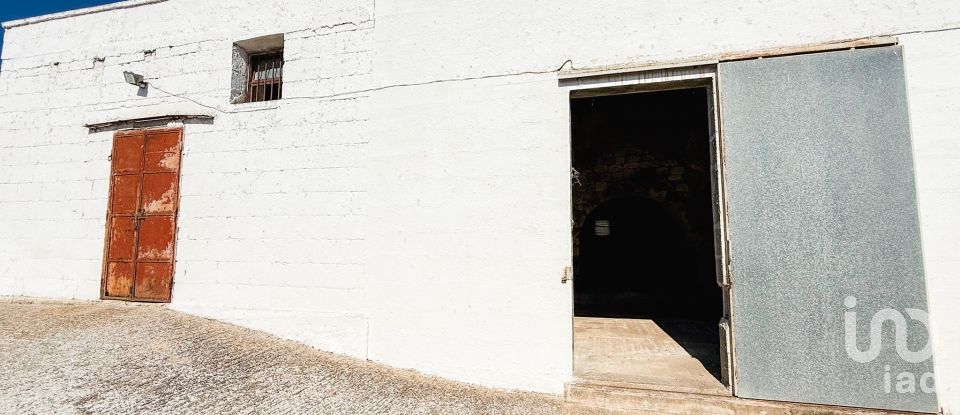 Farm 17 rooms of 511 m² in Martina Franca (74015)