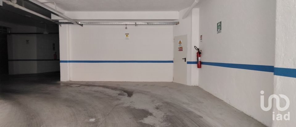 Posto auto di 13 m² in Roma (00141)