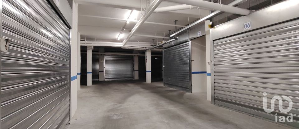 Posto auto di 13 m² in Roma (00141)